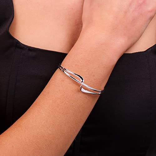 Twisted Design Silver Bangle