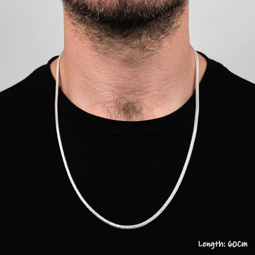 60cm 925 Sterling Silver Foxtain Chain Necklace on Male Model