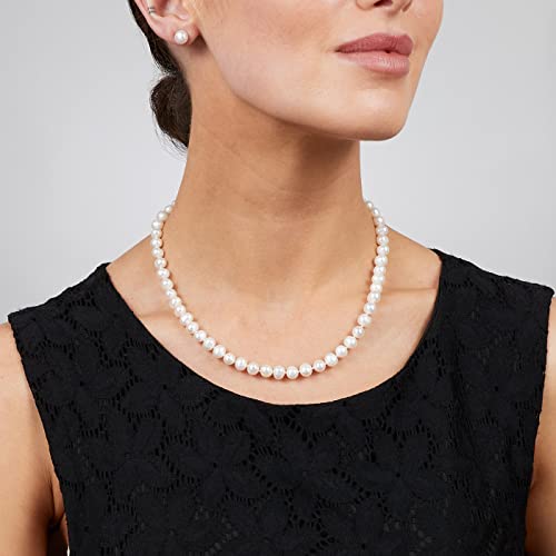 White Freshwater Pearl Necklace on Female Model 