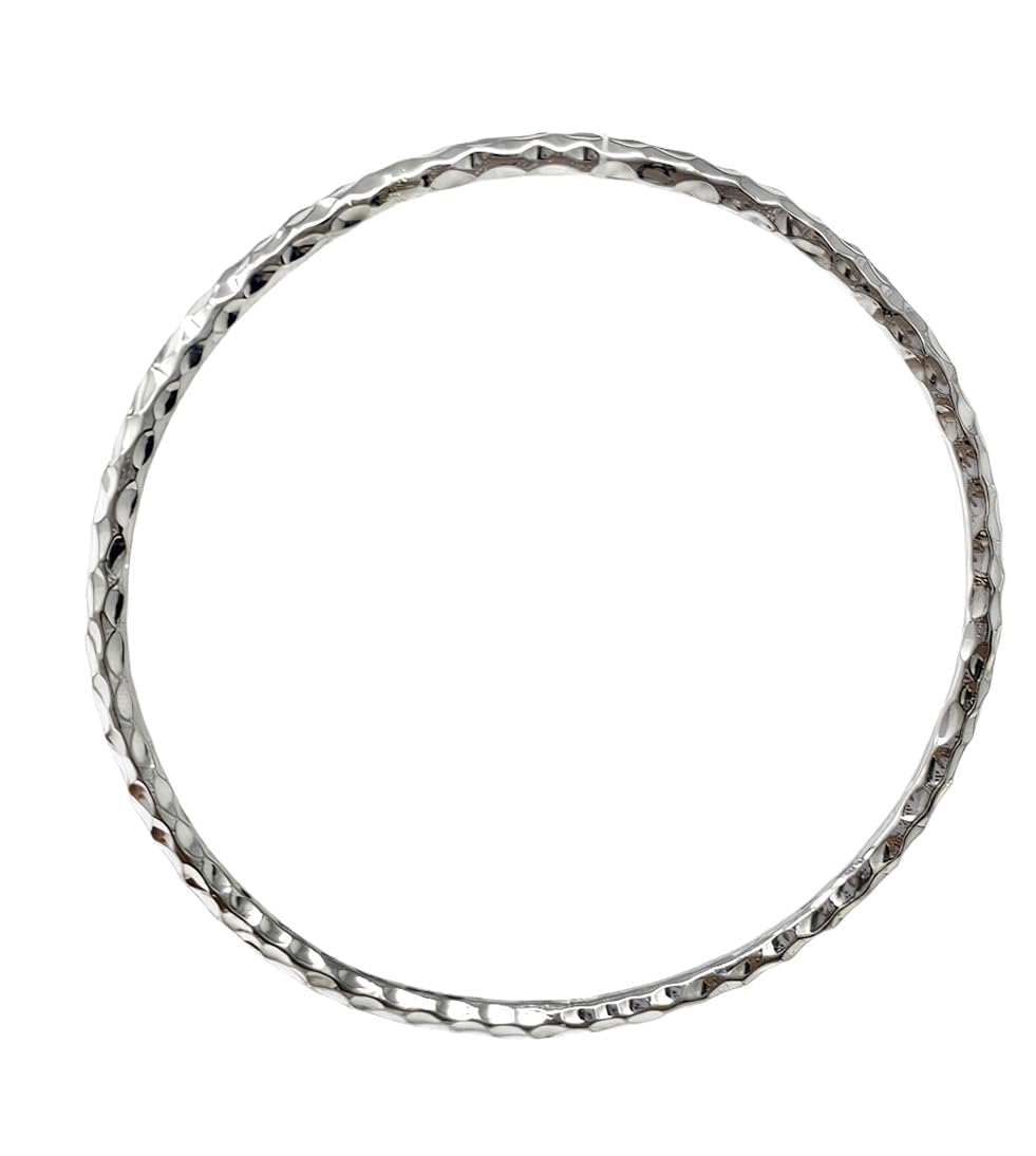 925 Sterling Silver Hammered Bangle 3mm on White Background